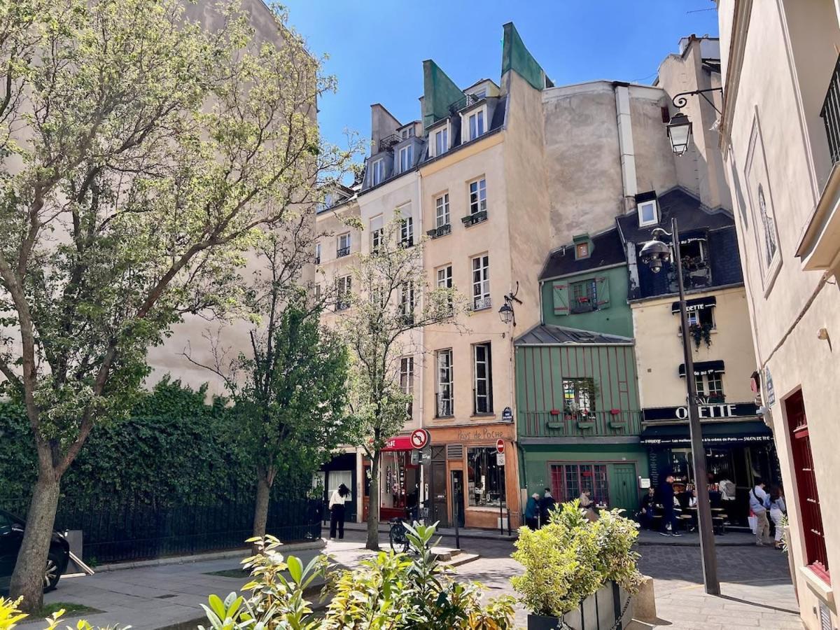 Apartment Serenity, Meditation At Notre Dame Paris